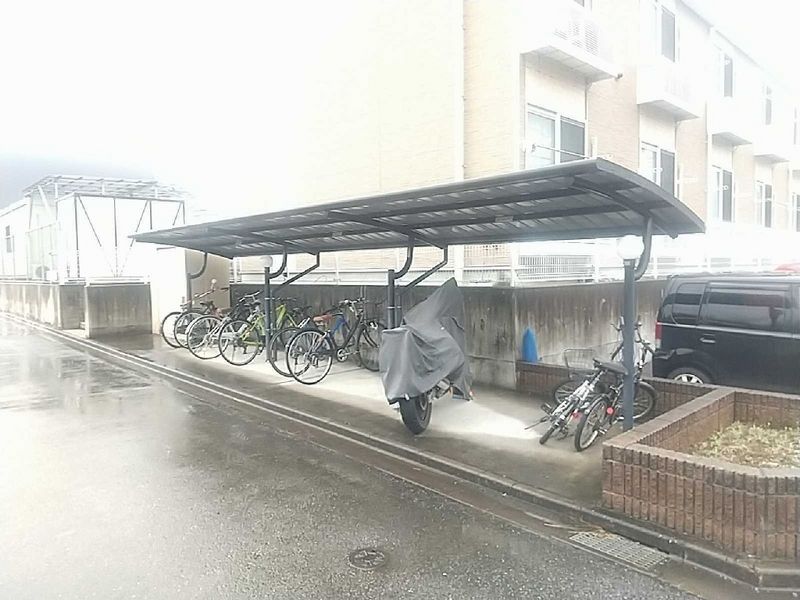 レオパレスブライトセゾン 共用部分