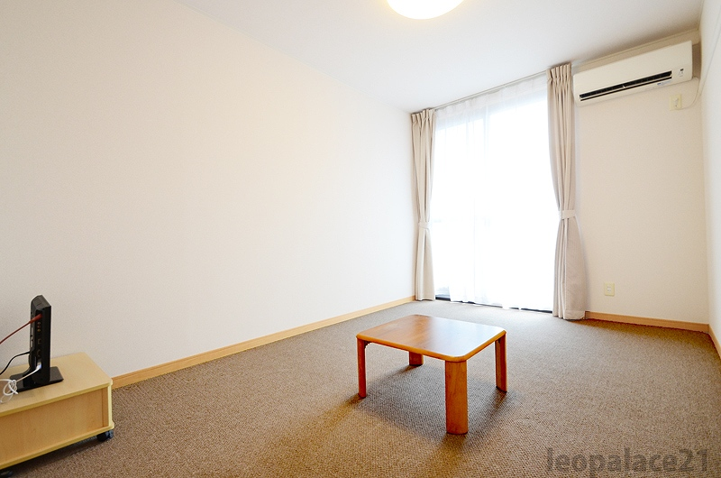 leopalace Estacion S 客厅