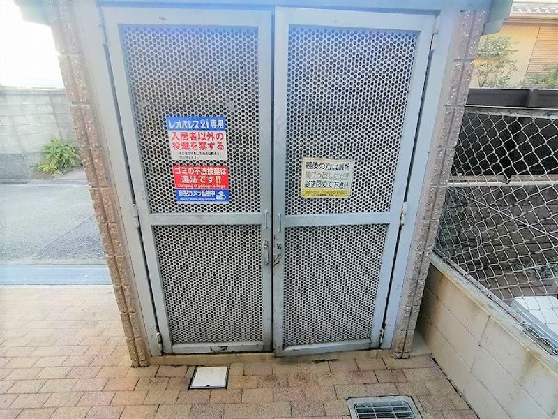 レオパレス佐藤マンション 共用部分