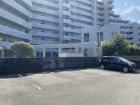 レオパレス中津瀬 駐車場