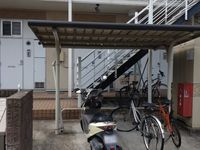 レオパレスサングレース飯島 共用部分
