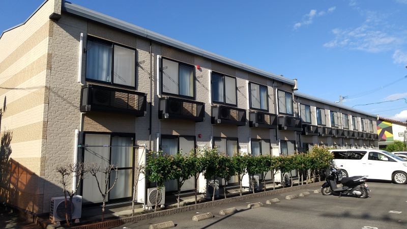 レオパレス合川むかい野 外観