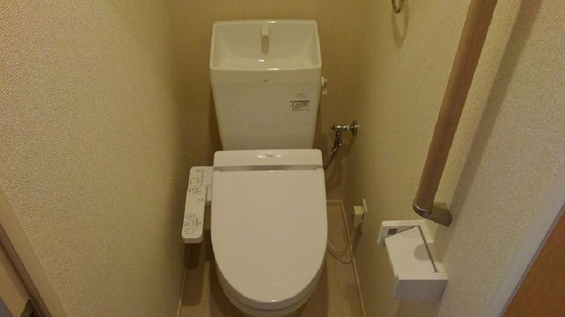 クレイノ黄金屋Ⅲ トイレ