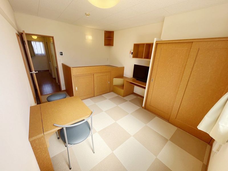 leopalace Holly Living room