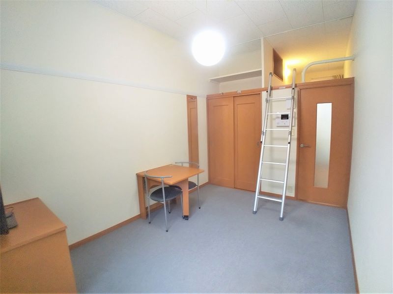 レオパレススターⅡ 居間