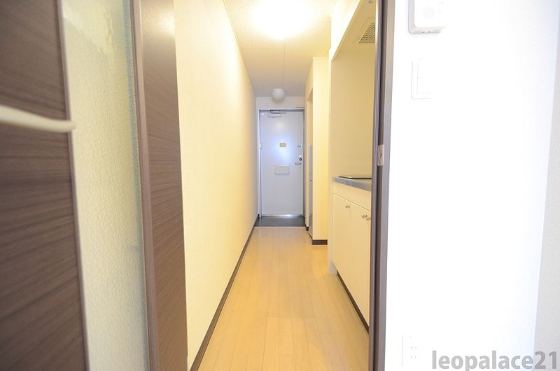 レオネクスト喜多荘２ 玄関