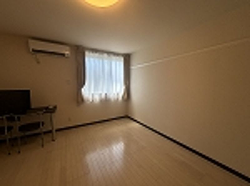 レオネクスト３７館 居間