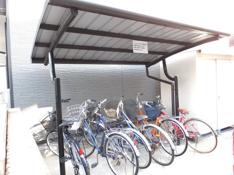 レオパレス本中山 共用部分