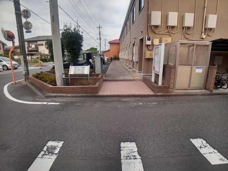 レオネクストメゾンエスポワール エントランス
