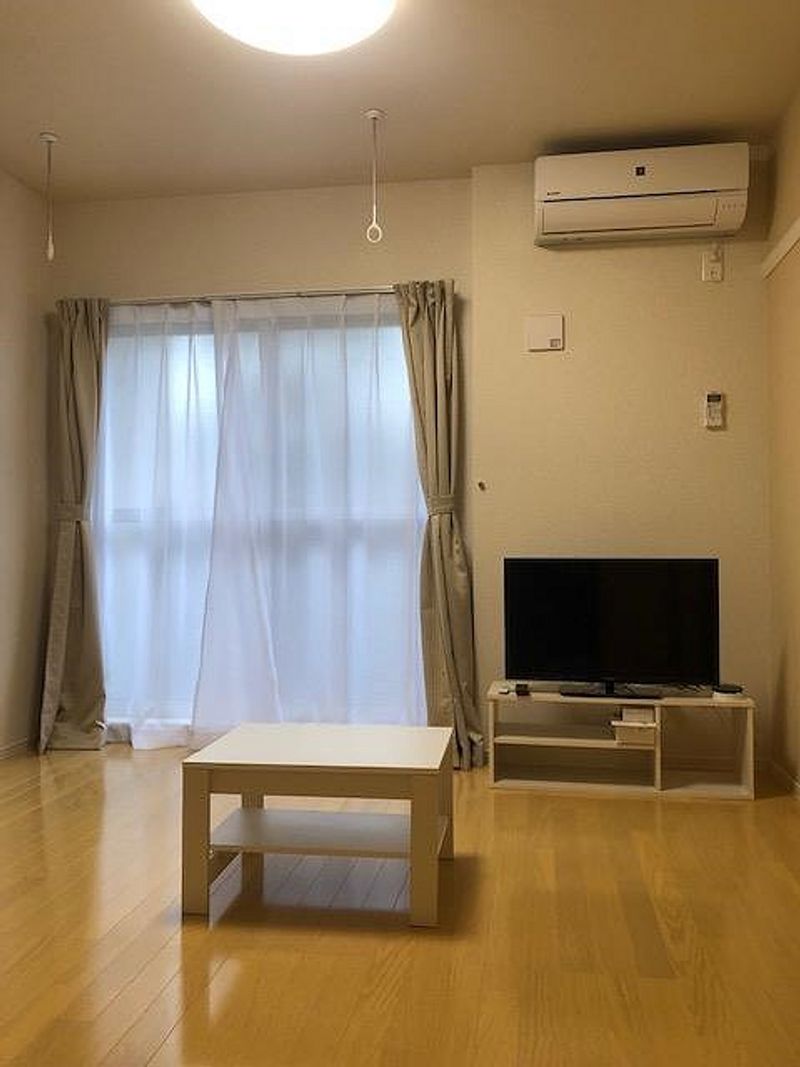 クレイノシャルム 居間