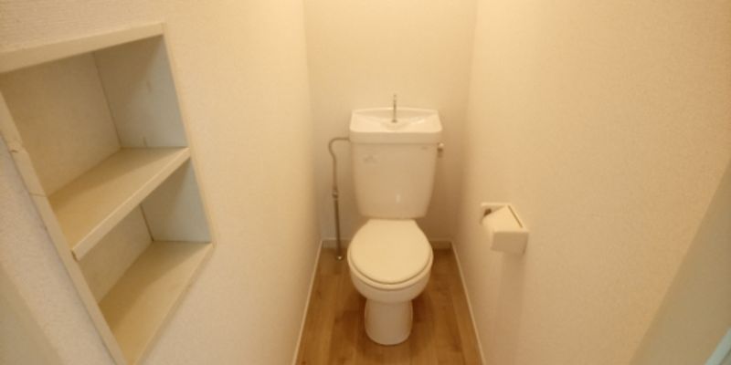 レオパレス本城東六番館 トイレ