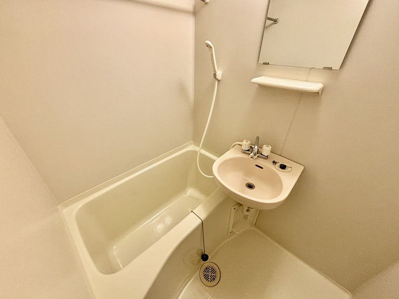 レオパレスグリーングラス 風呂