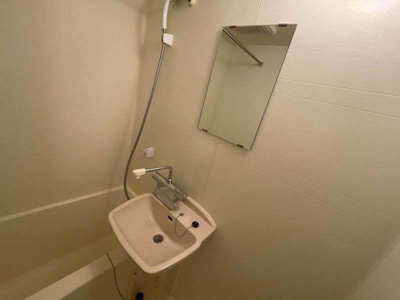 レオパレスすみよし 洗面台
