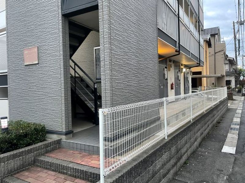 レオパレス穴川 共用部分