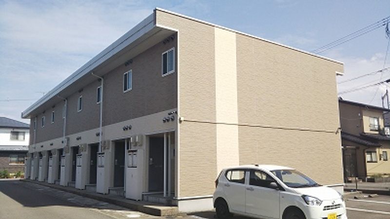 レオパレスキャッツ　アイⅡ 外観