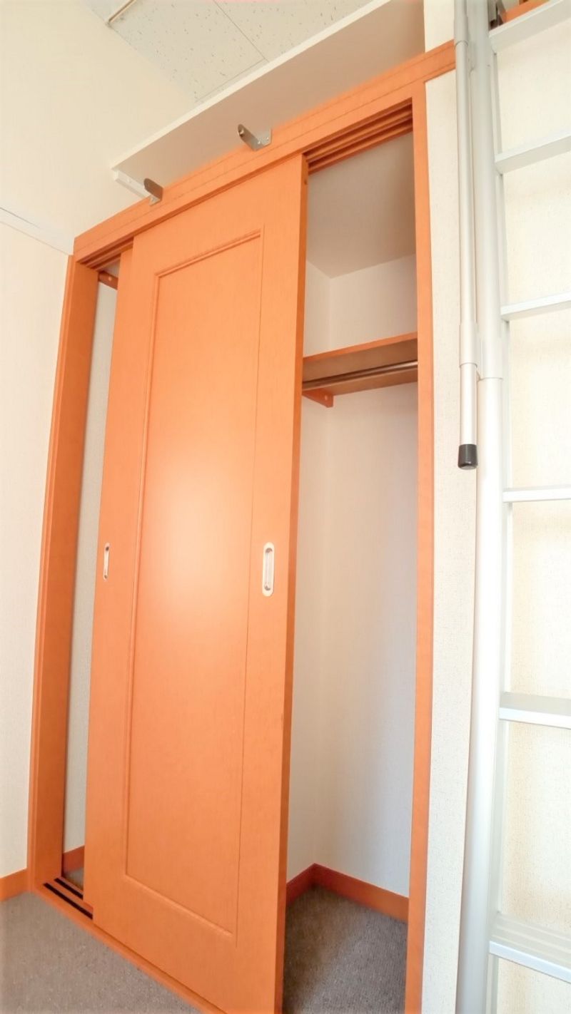 レオパレスアクアＪ 収納