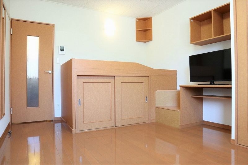 レオパレスフォンテⅡ 居間