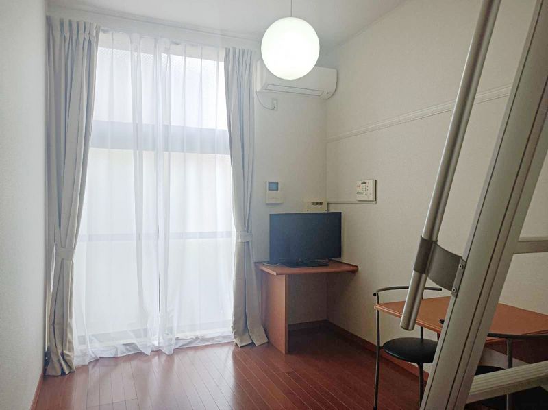 レオパレスＳｏｕｔｈＨｉｌｌ 居間