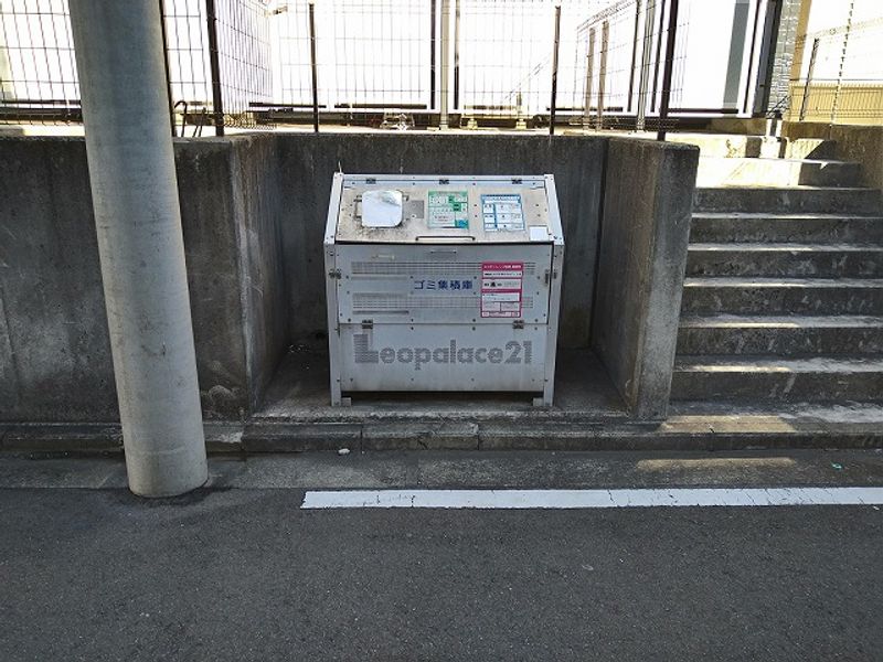 レオパレスヒューゲル五番館 共用部分