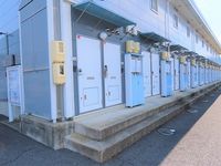 レオパレス川中島 エントランス