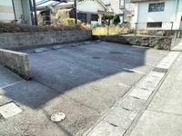 レオパレスビューハイツ 駐車場