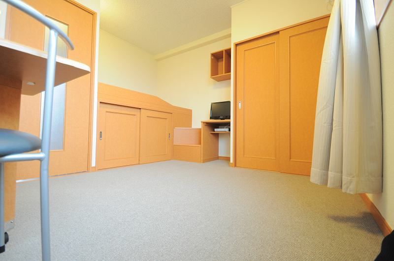 レオパレス３５１Ｓｔｒｅｅｔ 居間