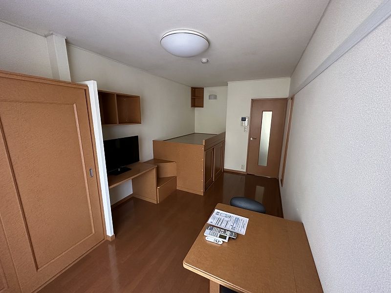 レオパレスＹｏｕｔｈＶｉｌｌａ 寝室
