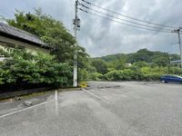 レオパレスマルベリー 駐車場
