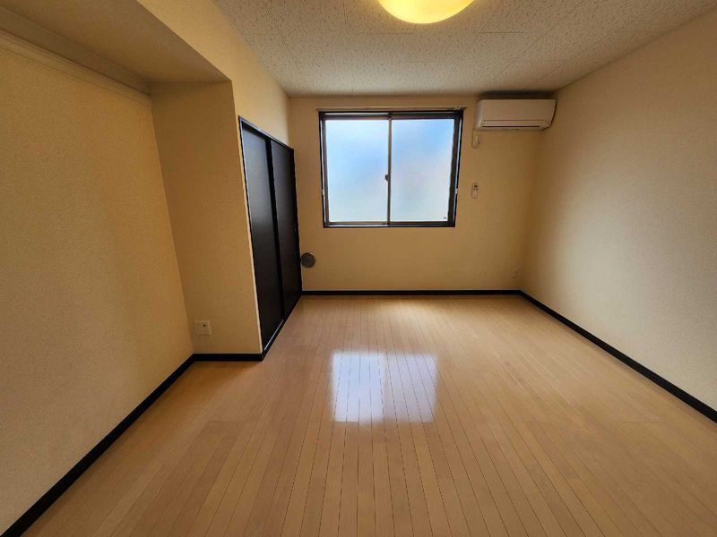 レオネクスト段々 居間