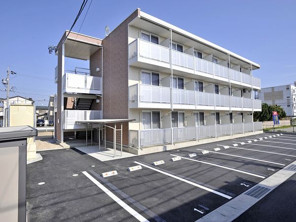 leopalace Mishima exterior