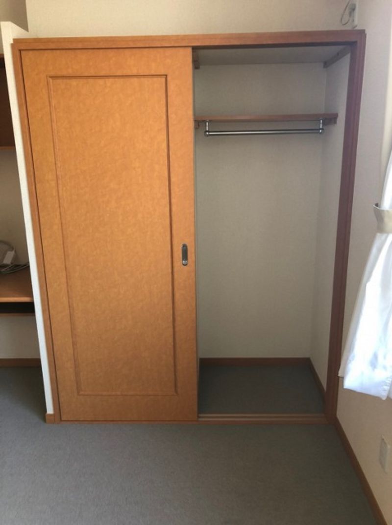 レオパレスＴＥＲＡＳＨＩＭＡ 収納