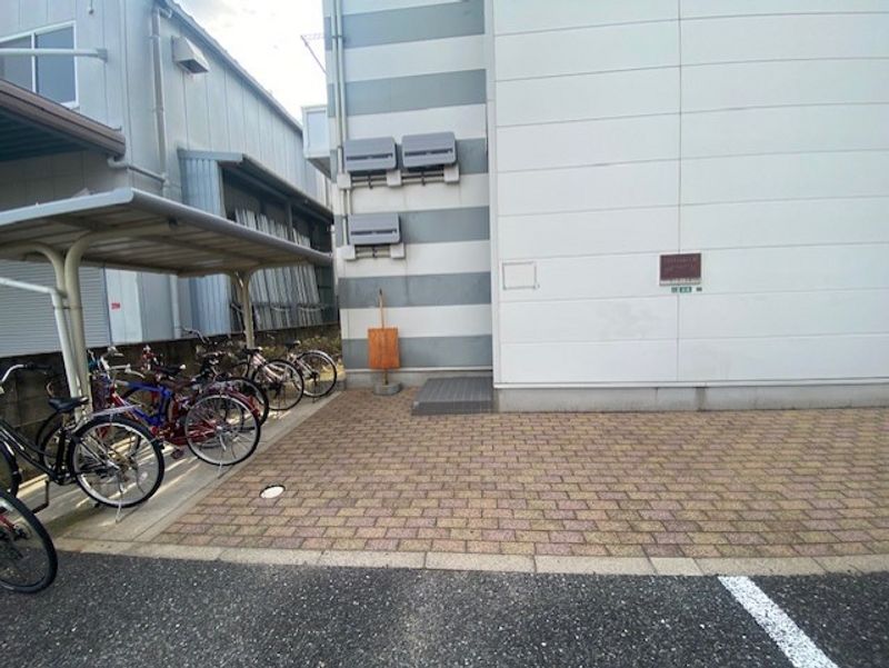 レオパレスヴィヴレ久代 共用部分