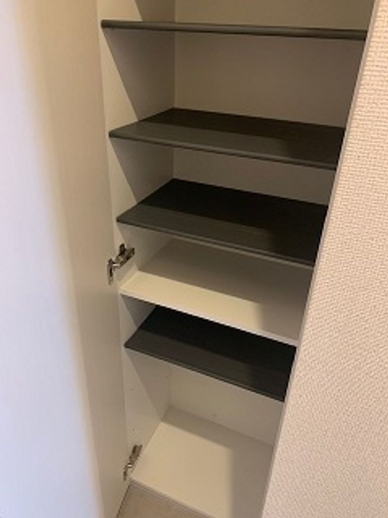 ヴィアロ高砂レジデンス 収納