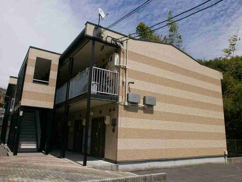 レオパレスプレミール山根 バルコニー