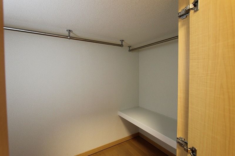 レオネクストマイヒルズ８８４３ 収納