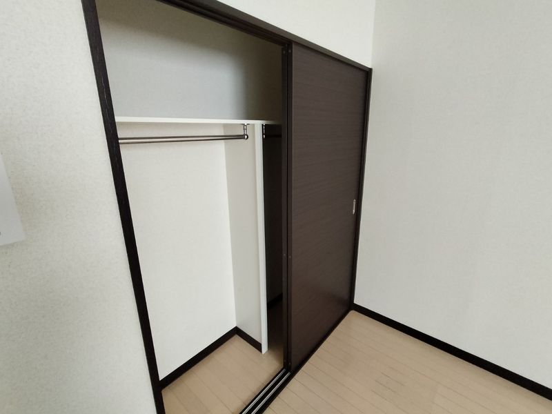 レオネクストフォーレパレス 収納