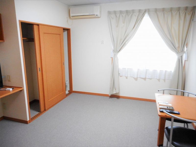 leopalace GOD Living room