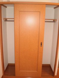 レオパレスＫ．グランスペランザ 収納