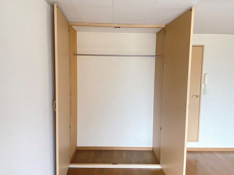 レオパレスホワイエⅠ 収納