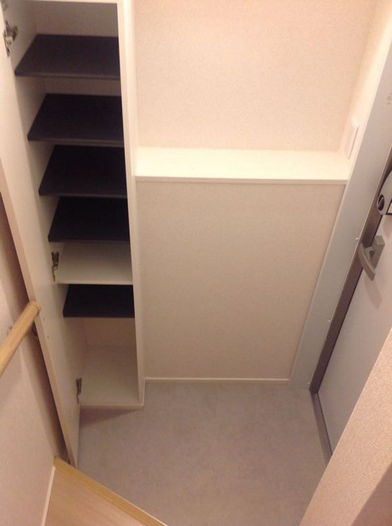 クレイノフォンテ 玄関