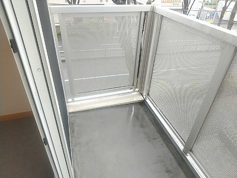 レオパレスパレス中田 バルコニー