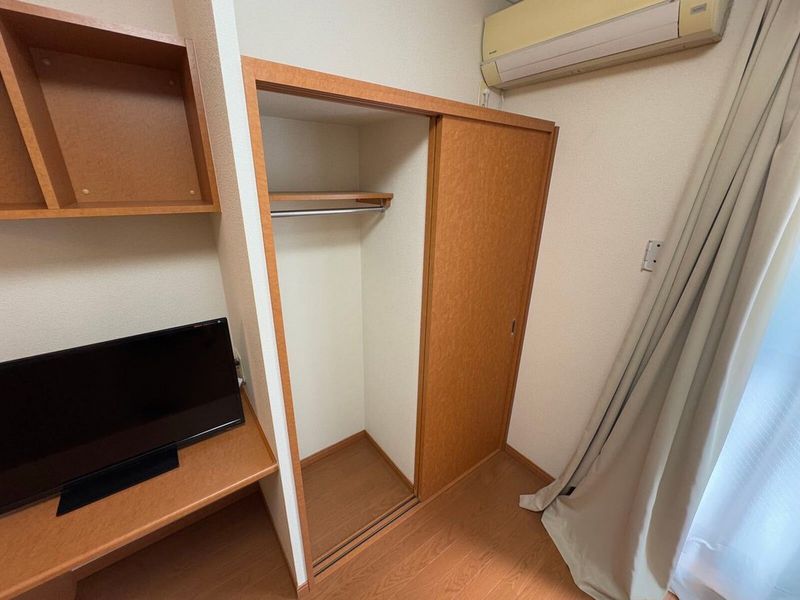レオパレスベルヴィル 収納
