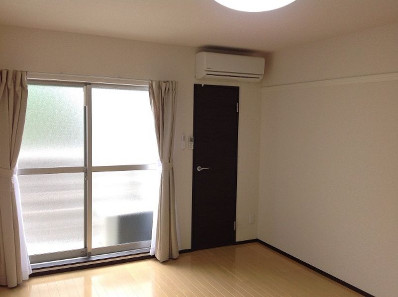 クレイノコンフィアンス 居間