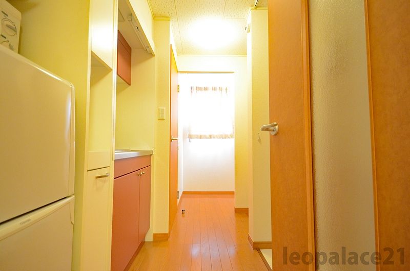 レオパレスポラール参番館 その他