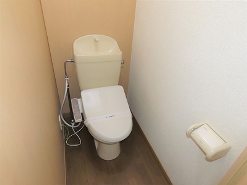 レオパレスＫＯＨＡＮ トイレ