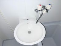 レオパレス小柳 洗面台