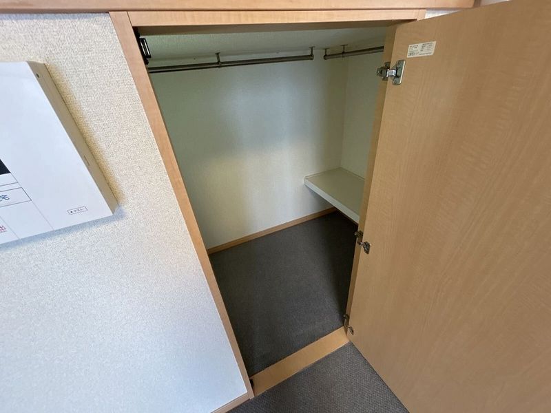 レオパレスグリーンパイン松本 収納