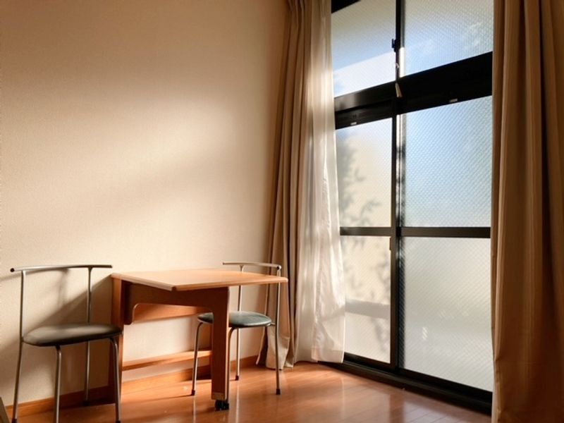 レオパレスメロディーベルイノⅡ 居間