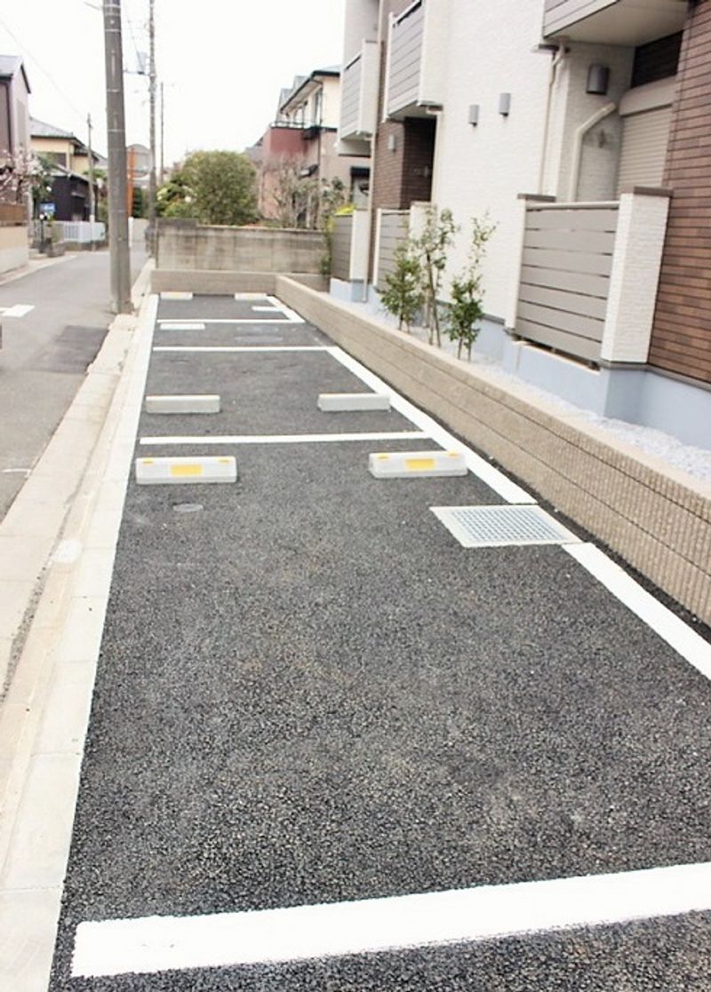ミランダトレ　ラディーチェ 駐車場