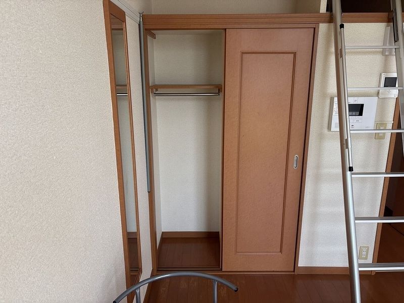 レオパレスかなめ２ 収納